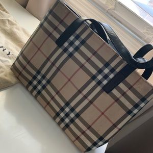 Burberry Handbag (Authentic)